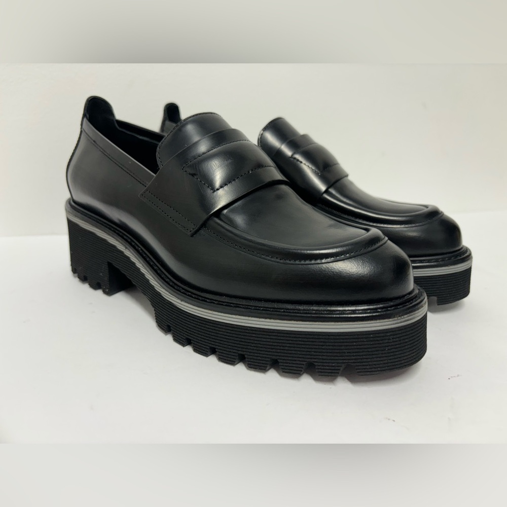 M.GEMI The Elsa Black Leather Heeled Loafer Clogs Women’s Size 5 1/2
